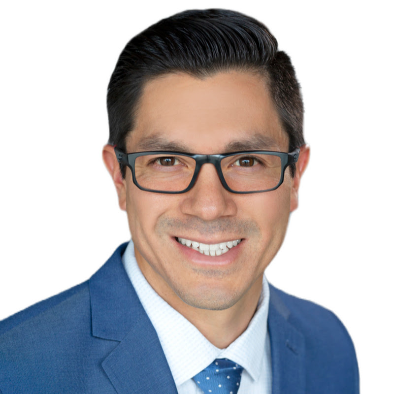 Byron Becerril - The Colorado Living