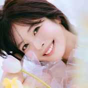 ももち Momochi / 牛江桃子