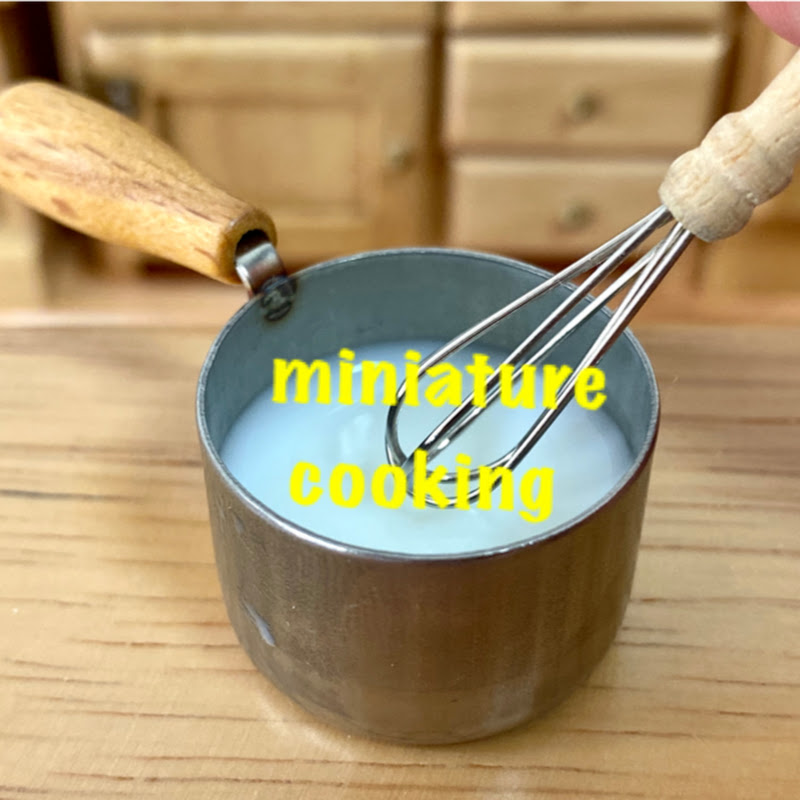 miniature cooking