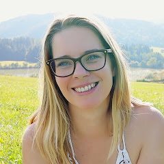 Larisa Carli | Healing & living from our hearts