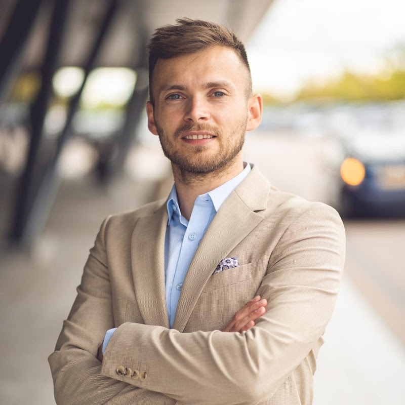 Bart Mrozowski