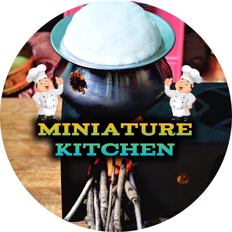 MINIATURE KITCHEN