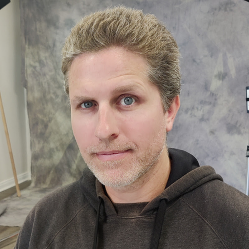 Foundation Art School Logo