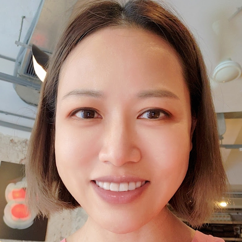 維尼姐Step by Step Logo