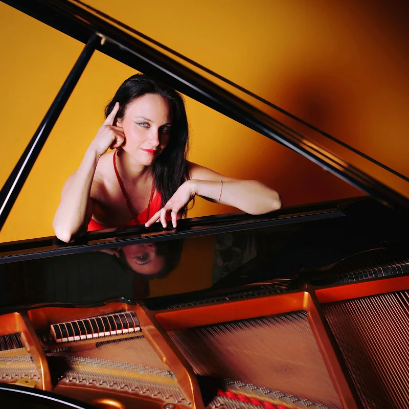 Elena Lodovici