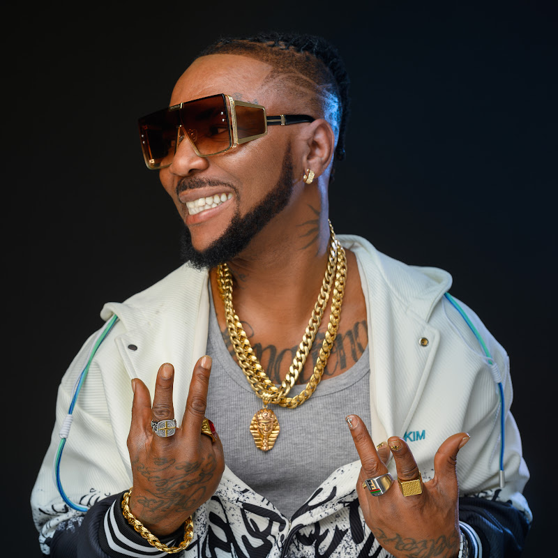 Oritse femi icon