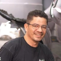 Rogerio Pintando Carro