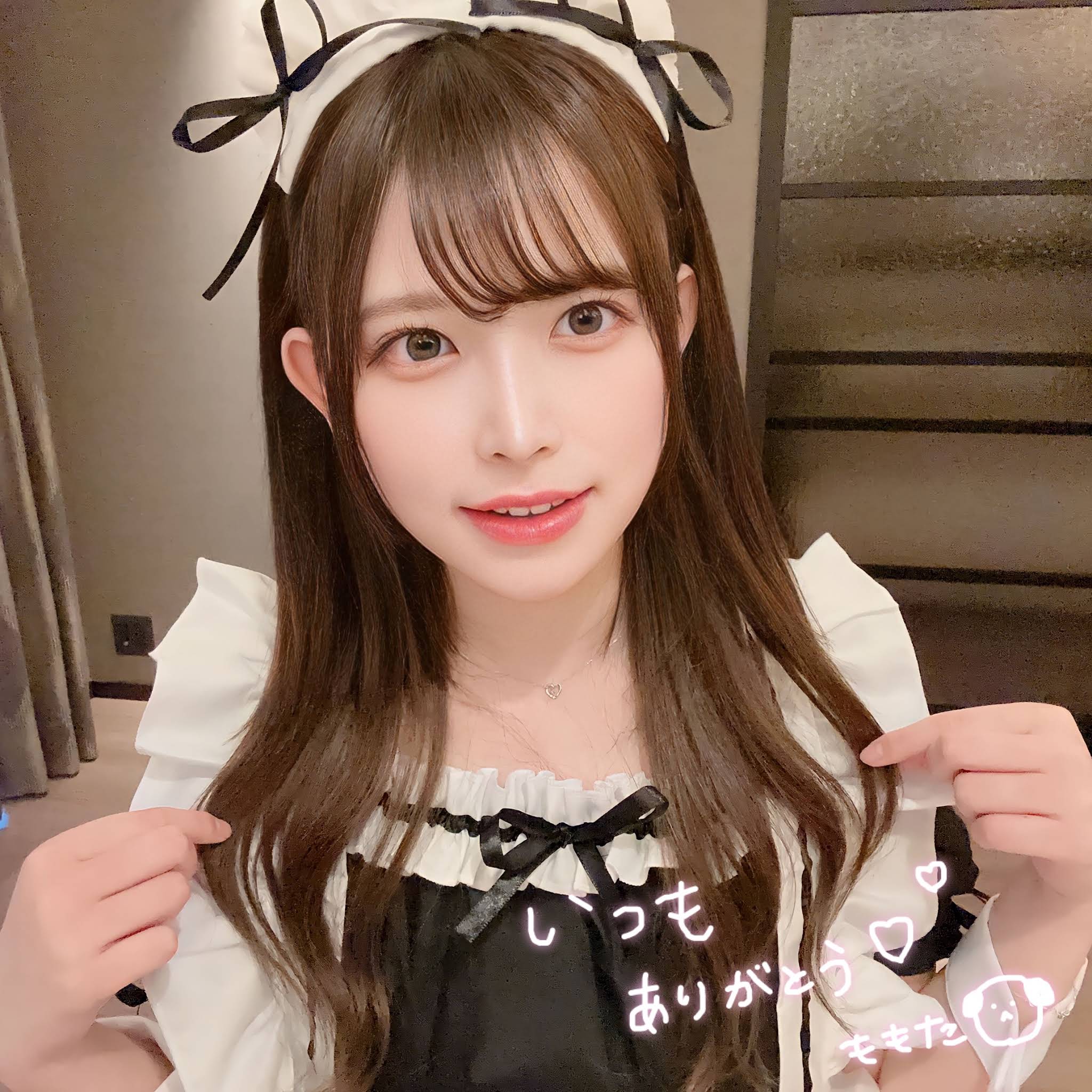 uRu1J1onOOsLtx_HOalBbdFEOmmsND