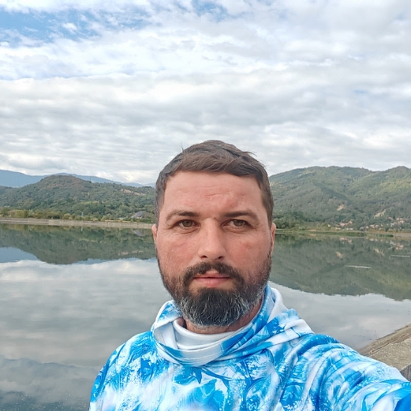 ZideZi by Dragomir Mihai