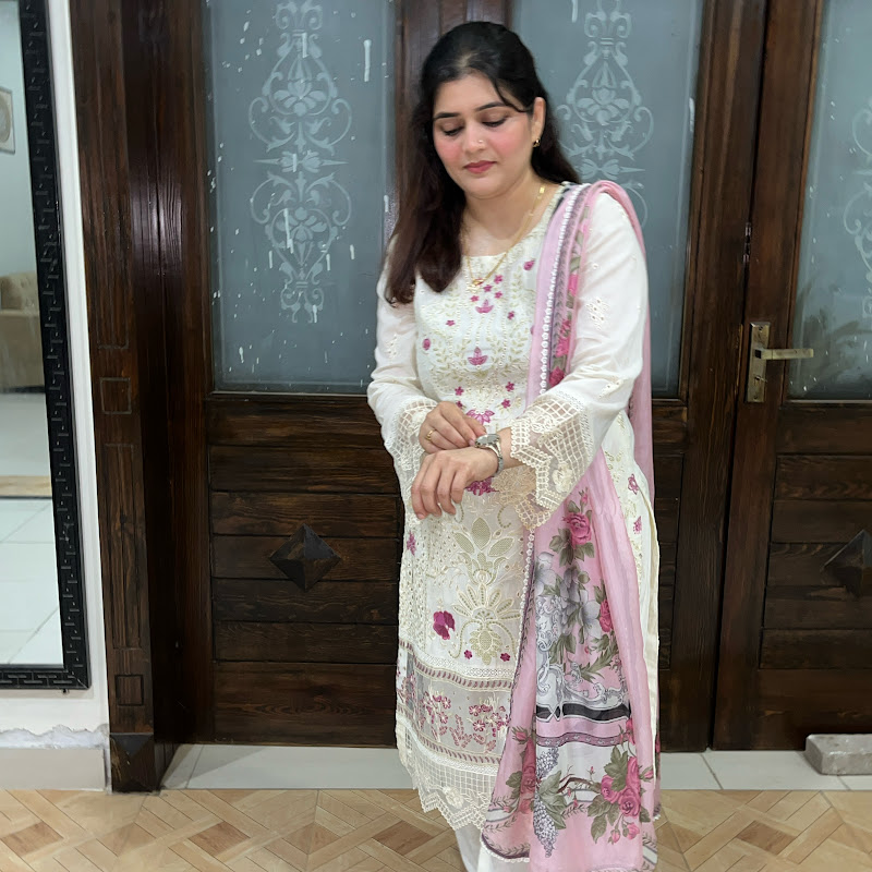 Cook with sonia Khan