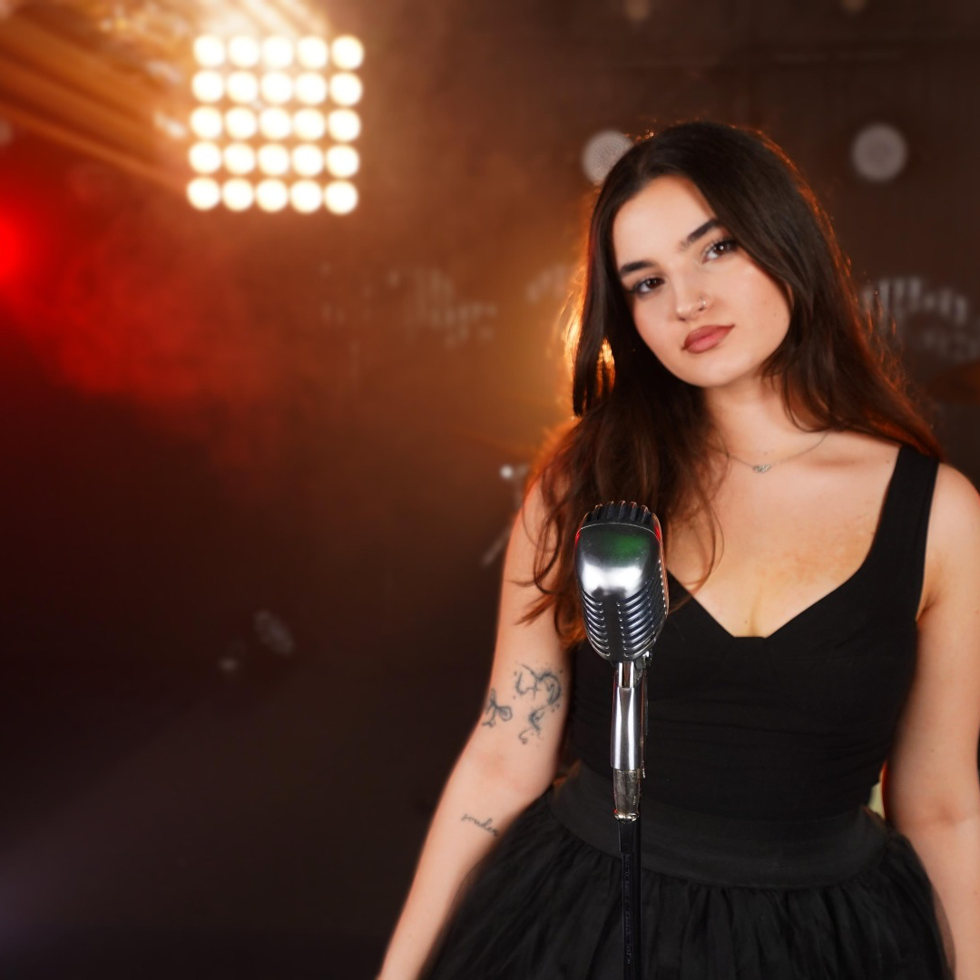 Post from Rianna Rusu - Singer