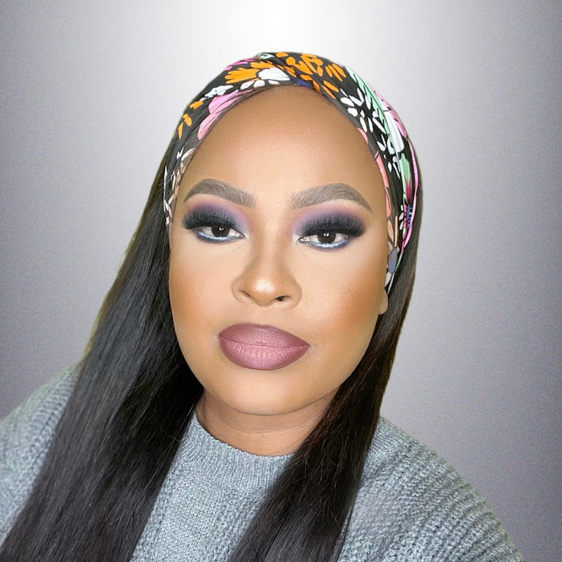 Glambar by Zanele