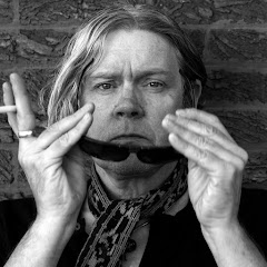 Chris Connelly - Topic