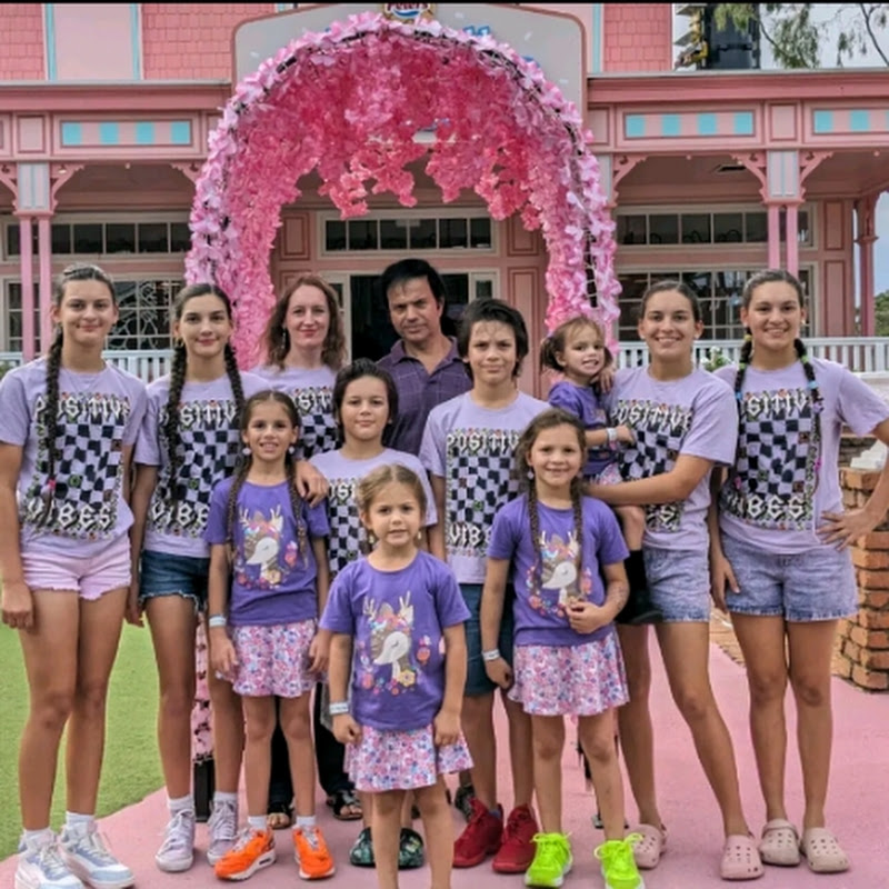 THE RODEY BUNCH