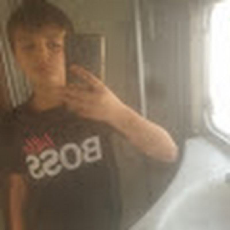 Hire TyzerLent — Podcasts (Entertainment Focused) YouTube creator for sponsorships