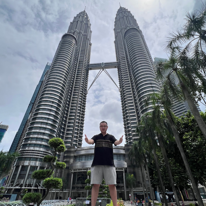 Ereal小曹在大马 Logo