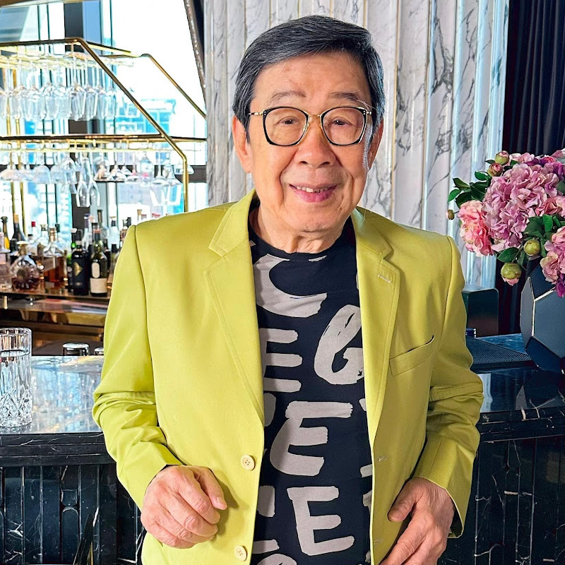 修哥萬花筒 Logo