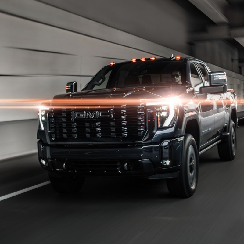 LIGHTNING AUTO