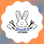 多牙兔 Door2's Kitchen logo