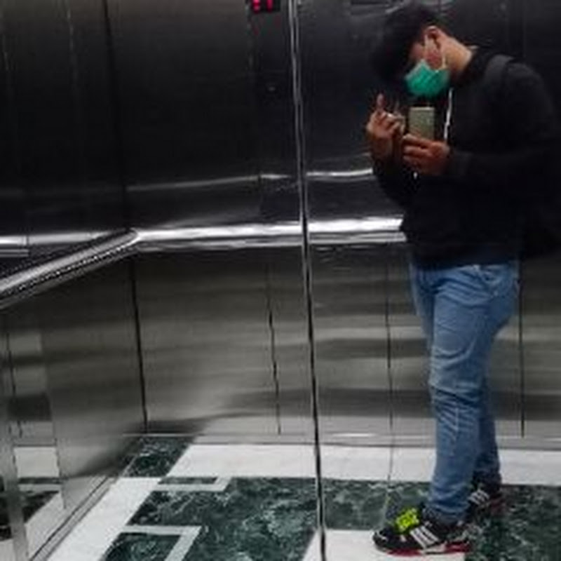 Ahmad Bingung