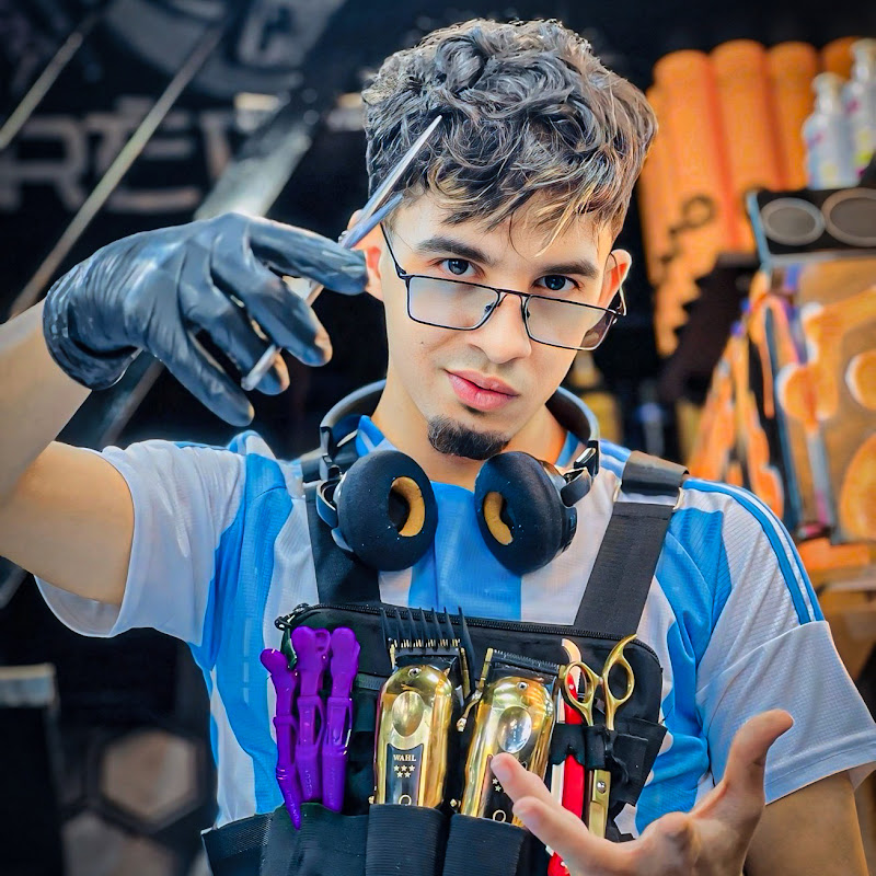 The World of PIXO ANAS