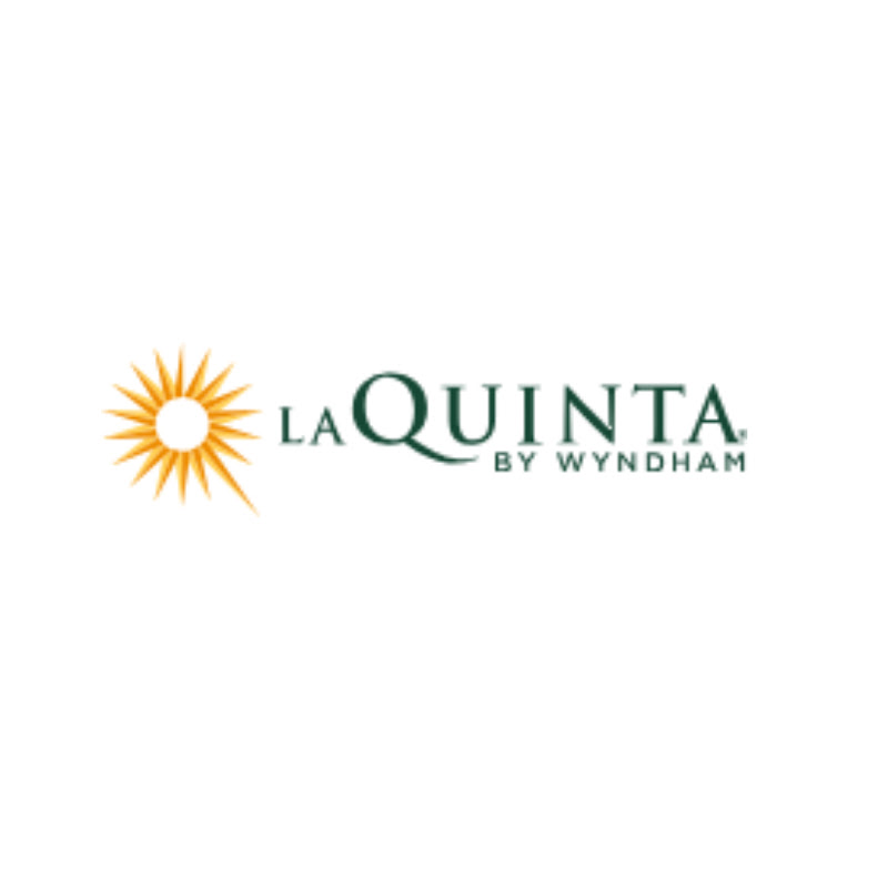 La Quinta Inn & Suites by Wyndham Cleveland Macedo
