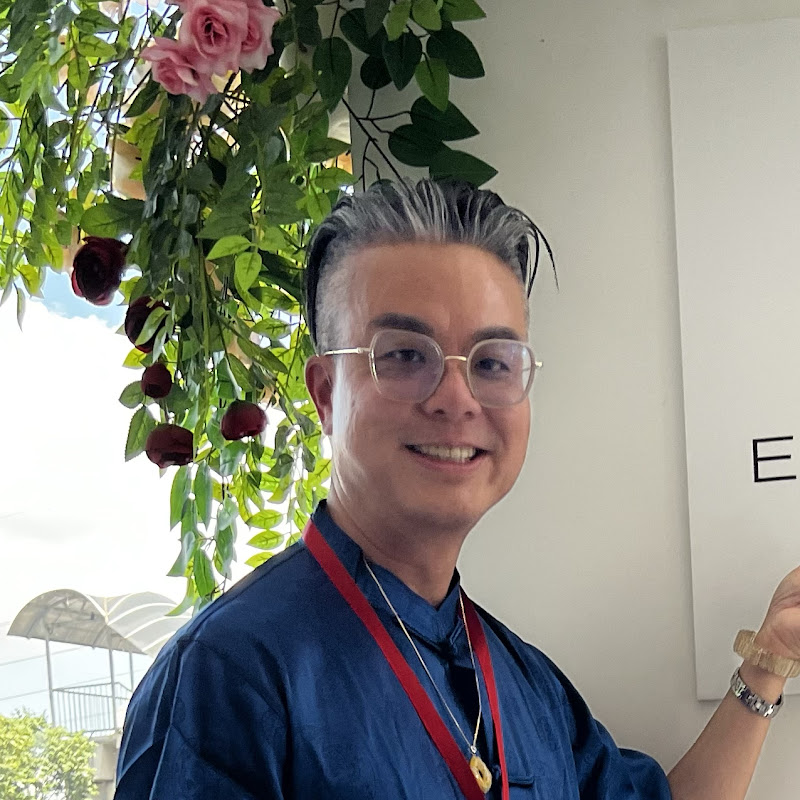 Dr Keith Tong, PhD DNM