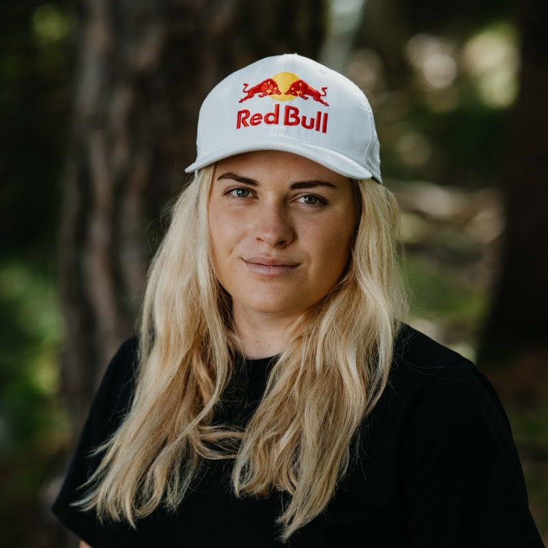 Vali Höll