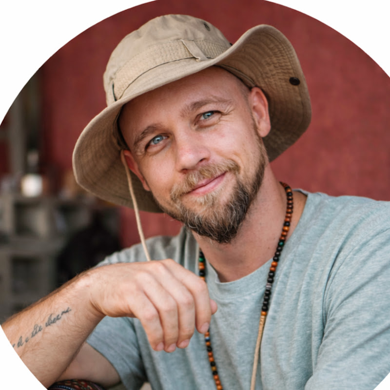 Ryan & Mo - Life In Rural Thailand (Official) 🇹🇭