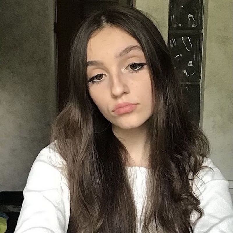 Sarah Tutorials icon