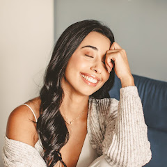 Débora Porto | Meditações Guiadas net worth