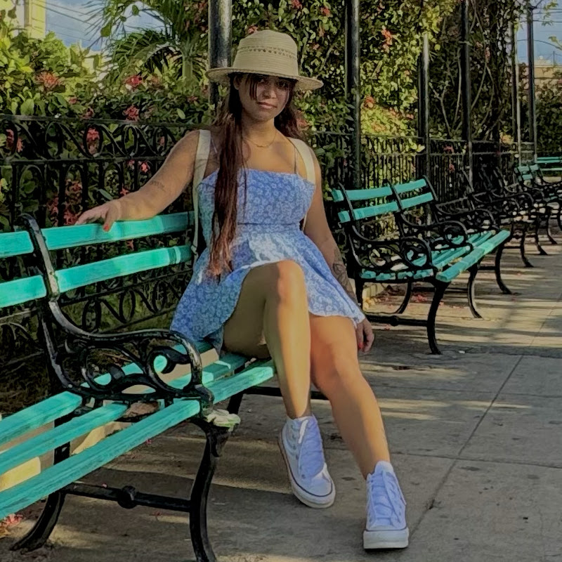 Avatar picture for LennitaCanal