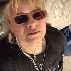 Steph's TAROTLAND Image Thumbnail