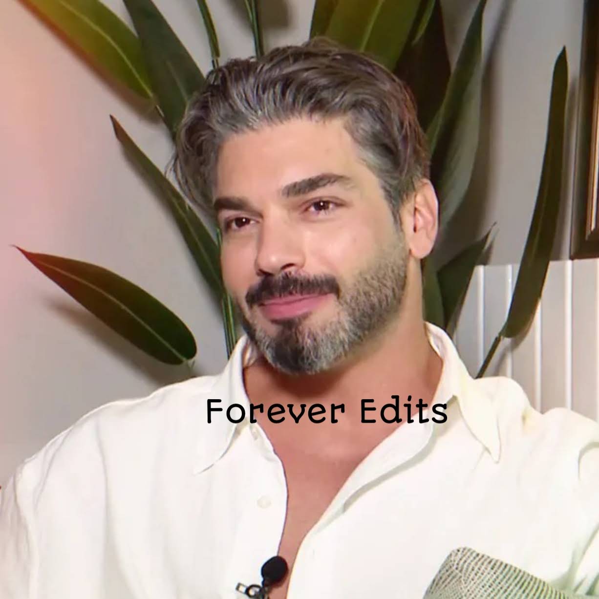 Post from Forever Edits