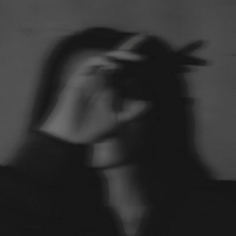 Hire Elina Martirosyan — Lifestyle & Vlogs YouTube creator for sponsorships