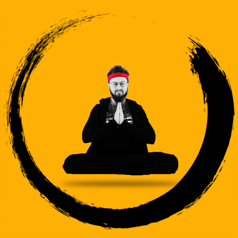 🌍Daniel Che☮ Logo