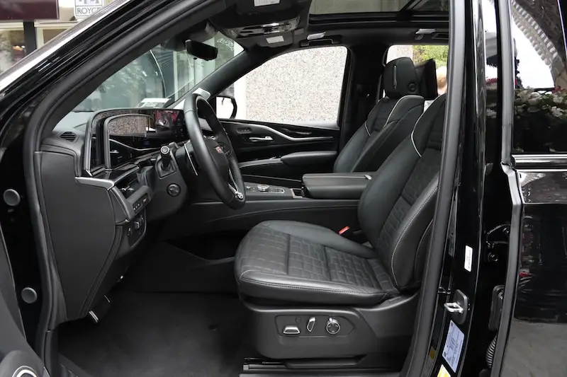 Luxury SUV | Limousine Transportation  Service