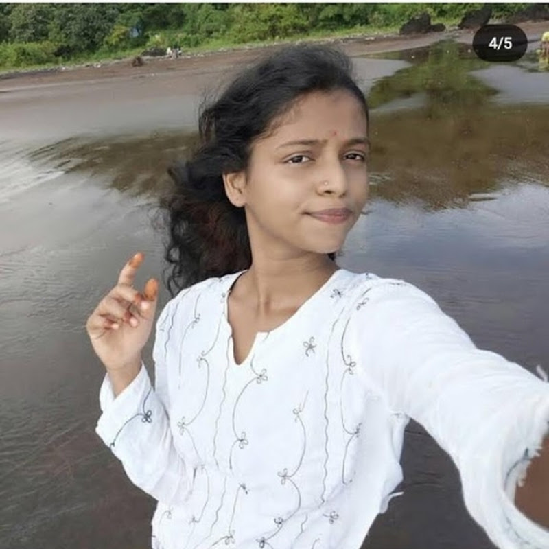 Hire Food and all — Street Food Adventures YouTube creator for sponsorships