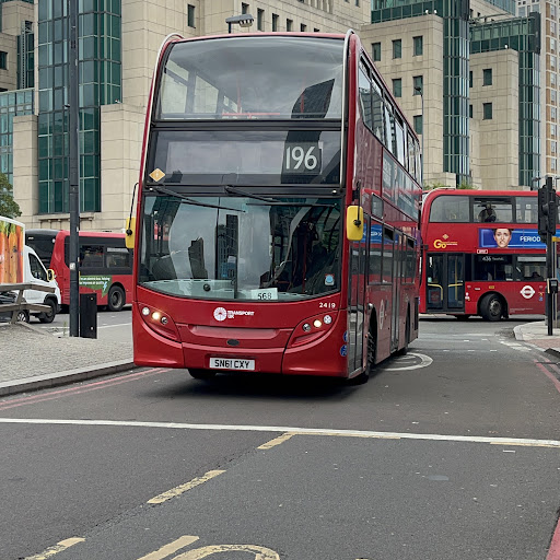 Croydon Buses 196