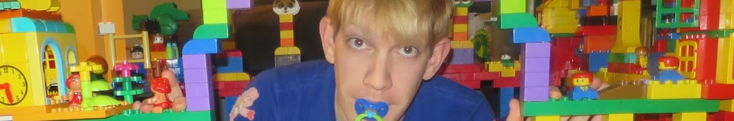 Blond Boy YouTube channel avatar