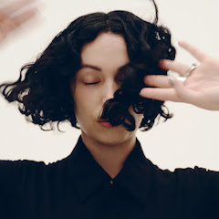 Kelly Lee Owens