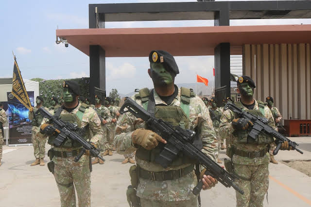 wColTrVuzsOUhD3q1RpKrxe8_Cy6v9-201YZp6qtIFYfE-lUmCp69Pqu4pGJehS8AwdzsXcMUQPqug=s640-nd-v1