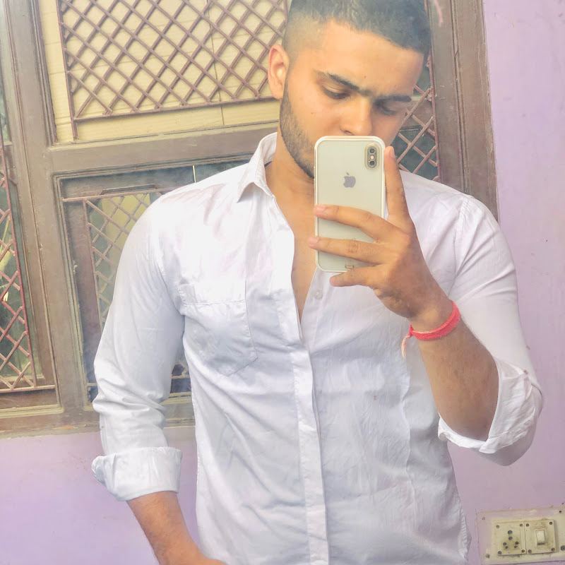 Dheeraj Kaushik Fit 