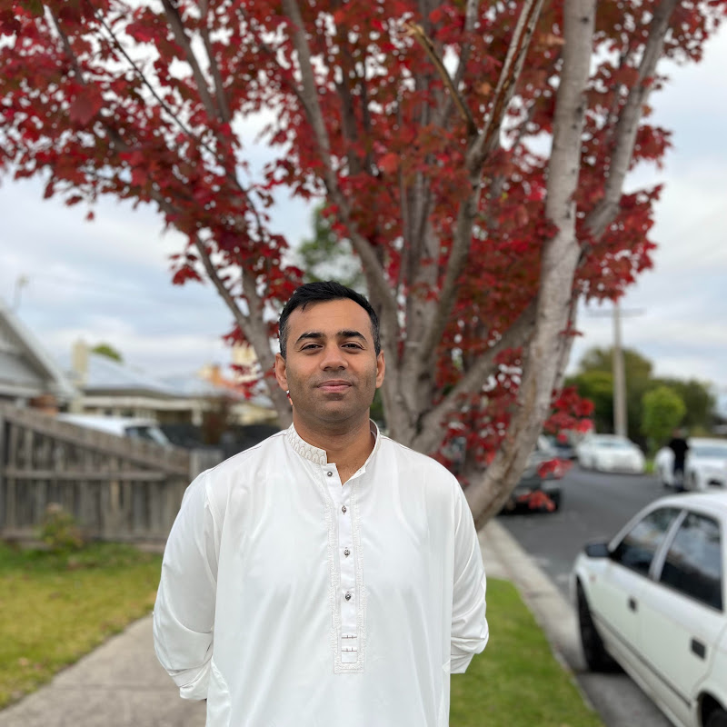 Umar Ikram