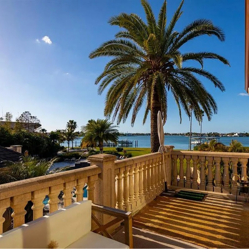 Clearwater Beach Houses and Condos For Sale