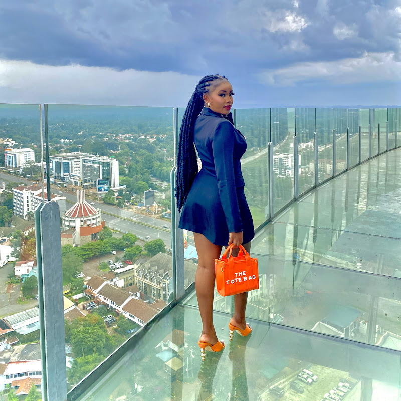 Keeping up with Lian W