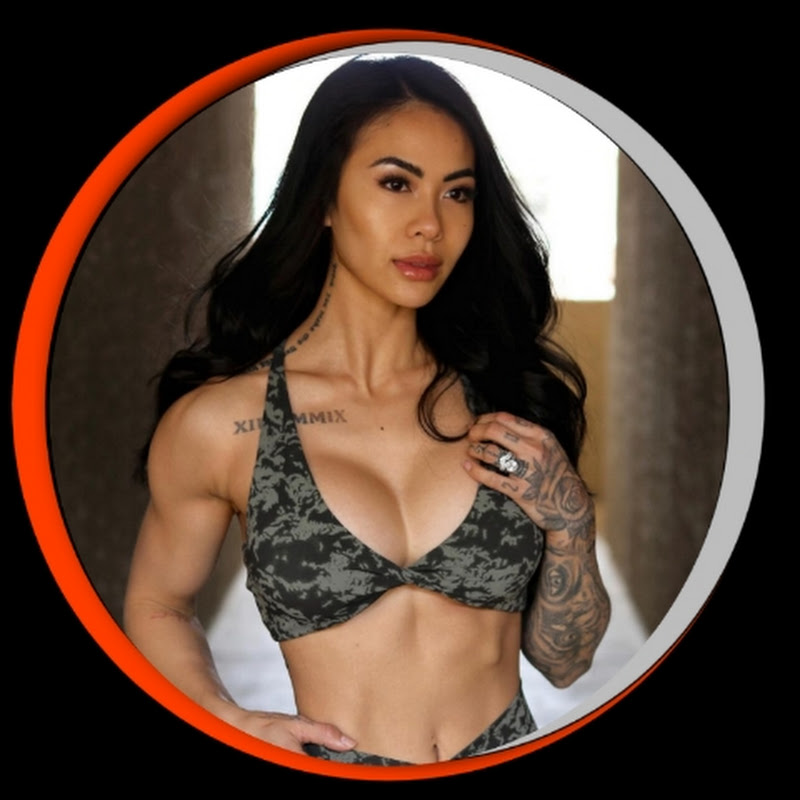 UNKNOWN GYM GIRL