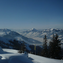 SKI RACING