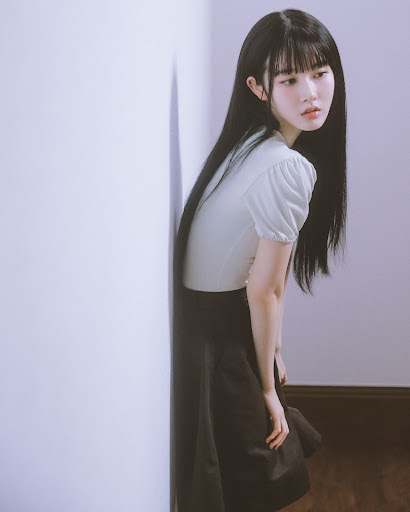 STAYC The 1st Album [𝐌𝐞𝐭𝐚𝐦𝐨𝐫𝐩𝐡𝐢𝐜] Trailer Photo #Sieun