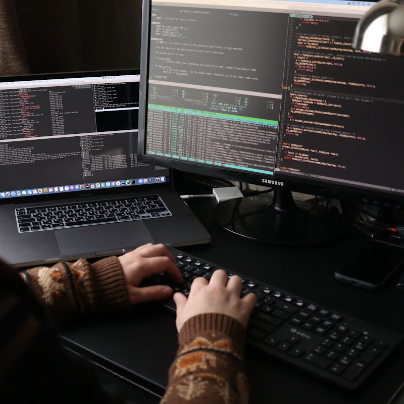 Informatica Live Logo